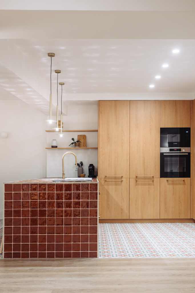 Reforma integral en Plaza de la Reina, Valencia